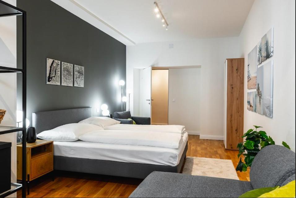Authentic Apartment Next To Schwedenplatz Vienne Extérieur photo